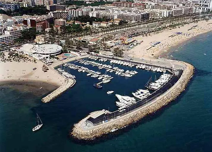 520 - Golden Coast Paradise